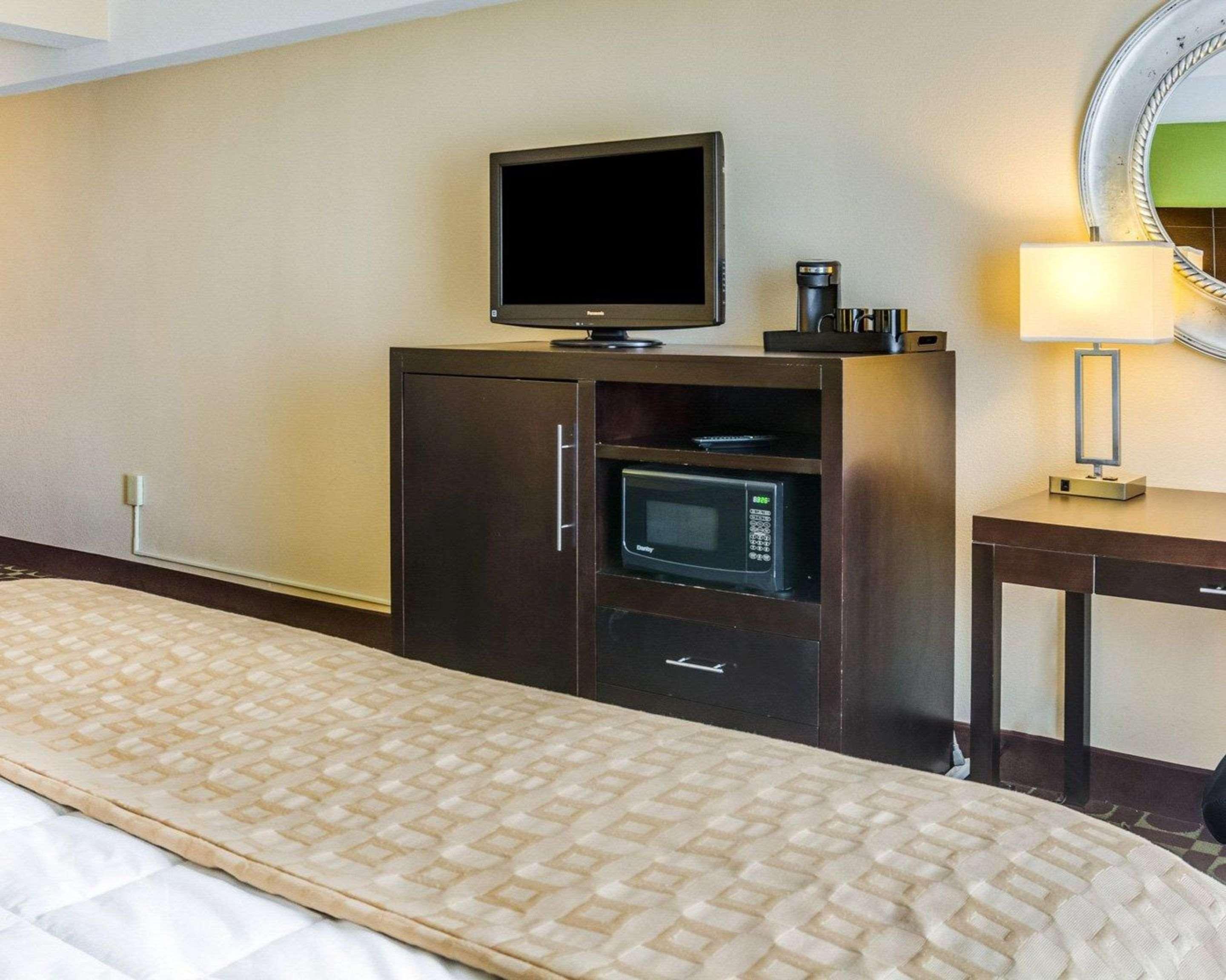 Garner Hotel Virginia Beach North By Ihg Exteriör bild